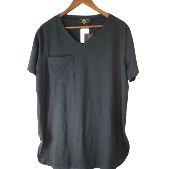 L&B Tops - L&B Lucky & Blessed Short Sleeve Black T-Shirt Size 2x  NWT